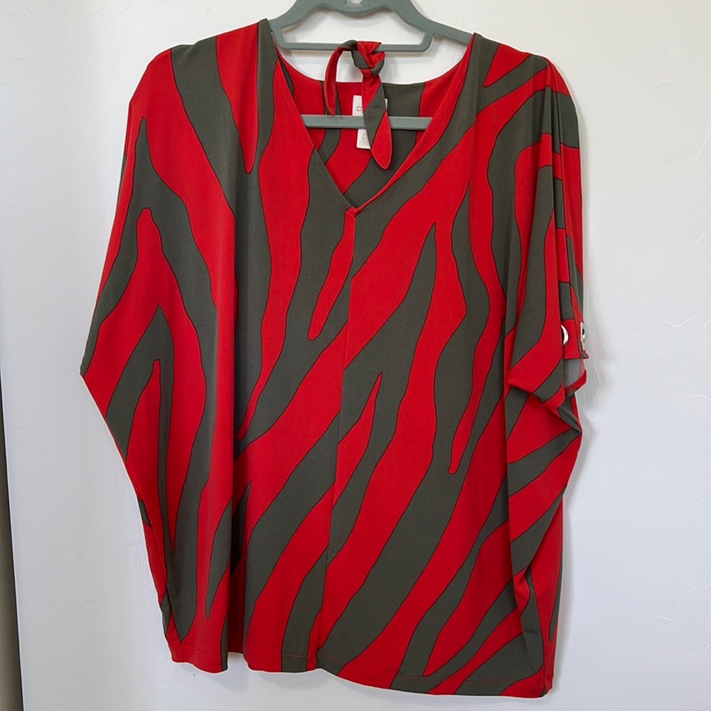 Chicos red zebra stripe blouse